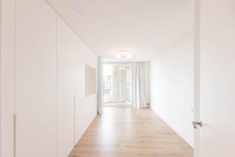 Bedroom (1)