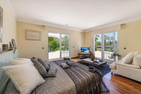 Bedroom (4)
