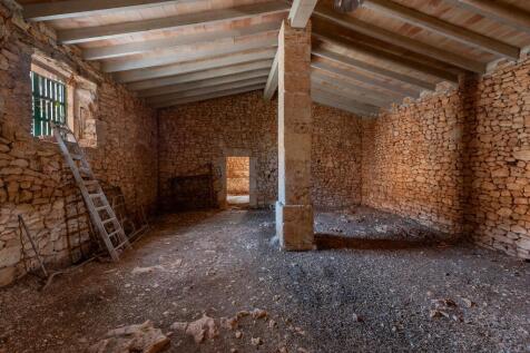Outbuilding
