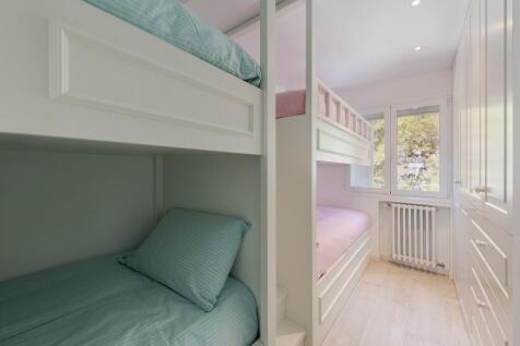Bedroom (4)