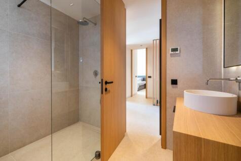Bathroom (1)