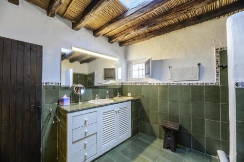 Bathroom (1)
