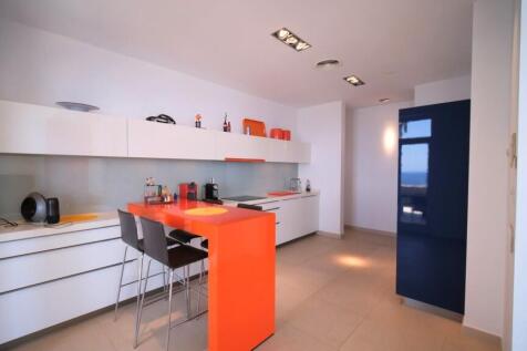 Kitchen (2)