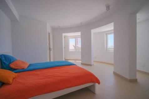 Bedroom (11)