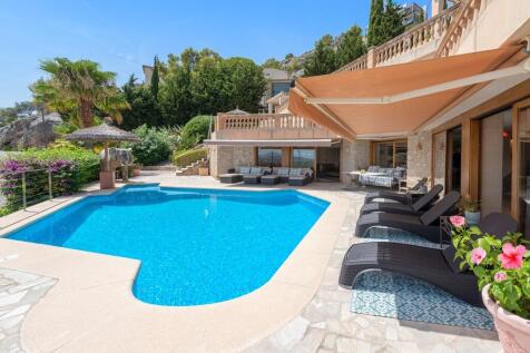 Pool Terrace (2)