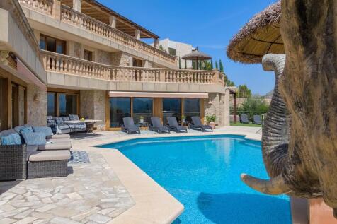 Exterior and Pool