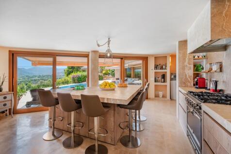 Kitchen (2)