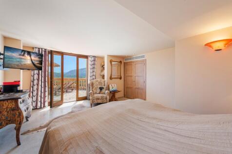 Bedroom (1)