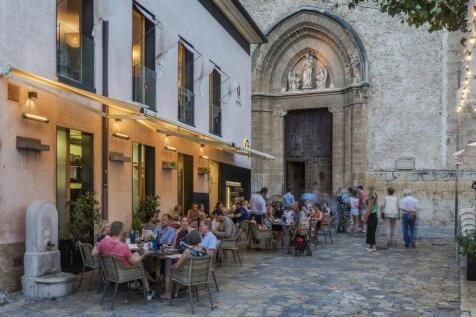 Pollensa Main Plaza