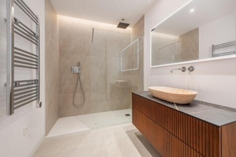 Bathroom (2)