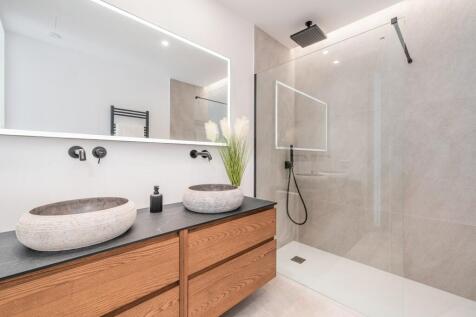 Bathroom (1)