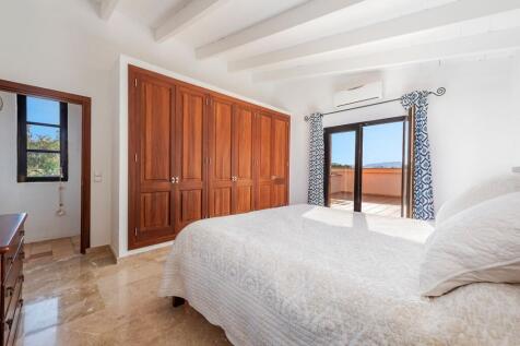 Bedroom (7)