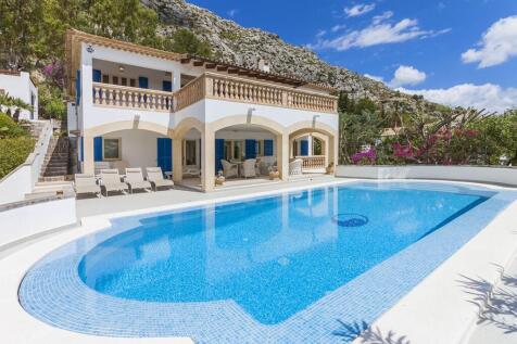 Exterior and Pool (1