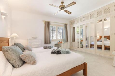 Bedroom (1)