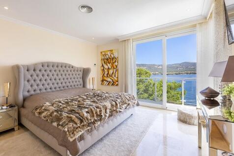 Bedroom (3)