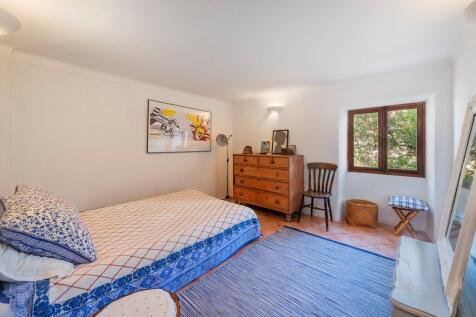 Bedroom (6)