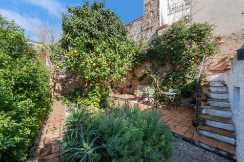 Garden (1)