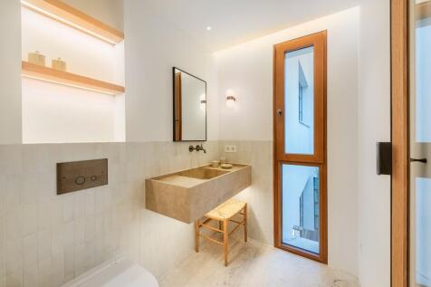 Bathroom (4)