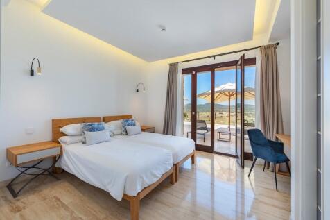 Bedroom (2)