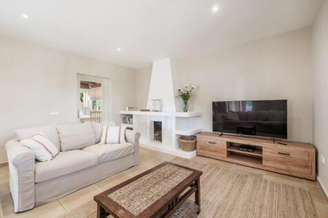 living room (1)
