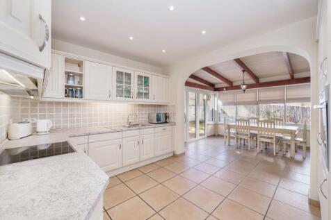 kitchen (2)