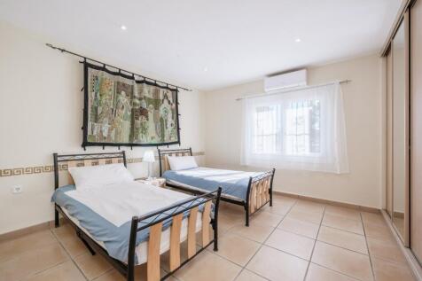 bedroom (3)