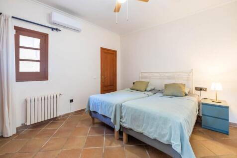 Bedroom (1)