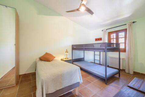 Bedroom (4)