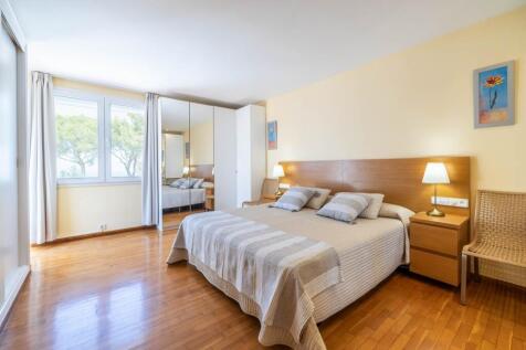 Bedroom (2)