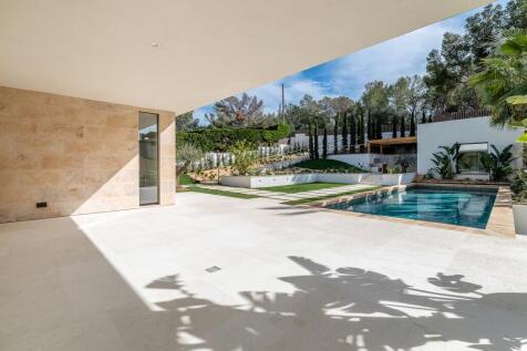 Covered Terrace (2)