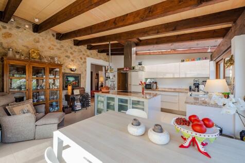 Kitchen (1)
