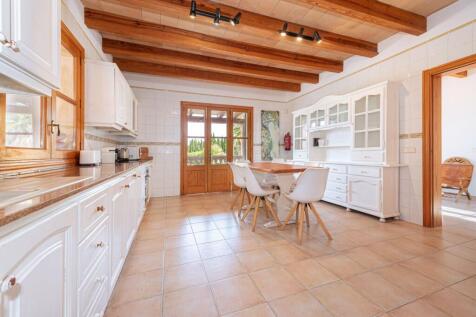 Kitchen (2)