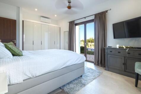 Bedroom (2)
