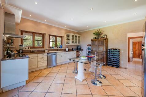 Kitchen (1)