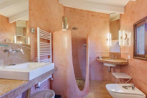 Bathroom (3)