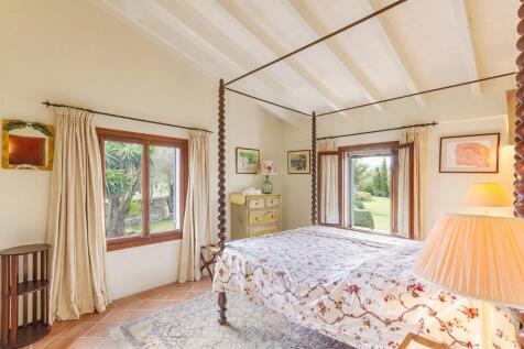 Bedroom (5)