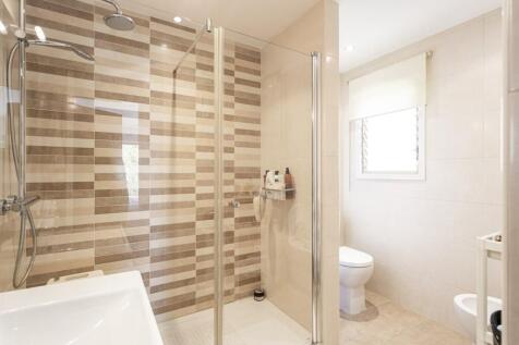 Bathroom (2)
