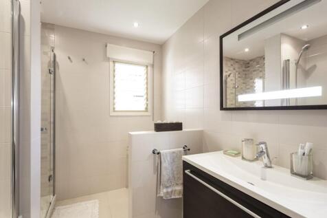 Bathroom (1)