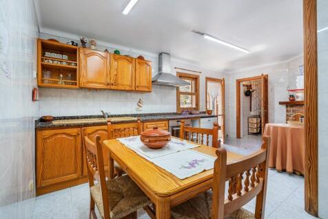 Kitchen (1)