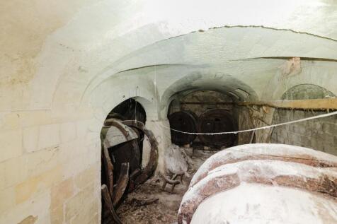 Wine Cellar (1)