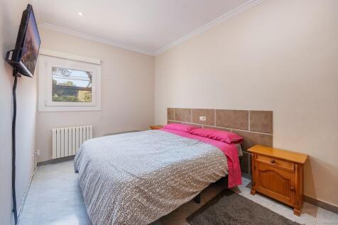 Bedroom (3)