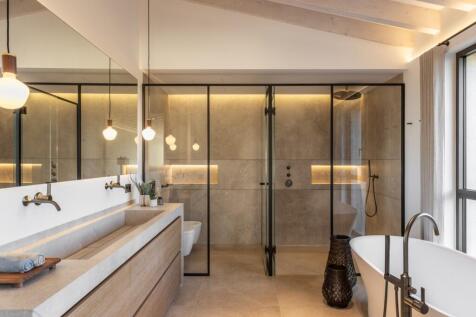 Bathroom (1)