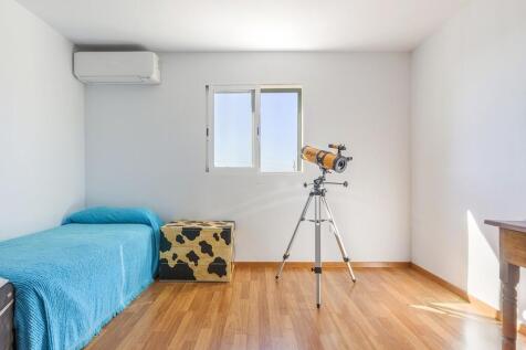 Bedroom (3)