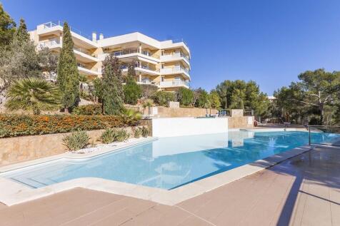 complex and pool