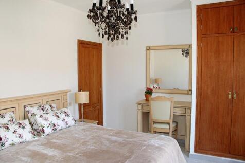 Bedroom (2)