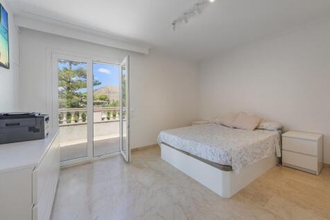 Bedroom (1)