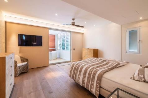 Bedroom (1)