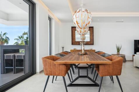 Dinning room (3)