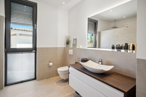 Bathroom (2)