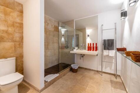 Bathroom (4)